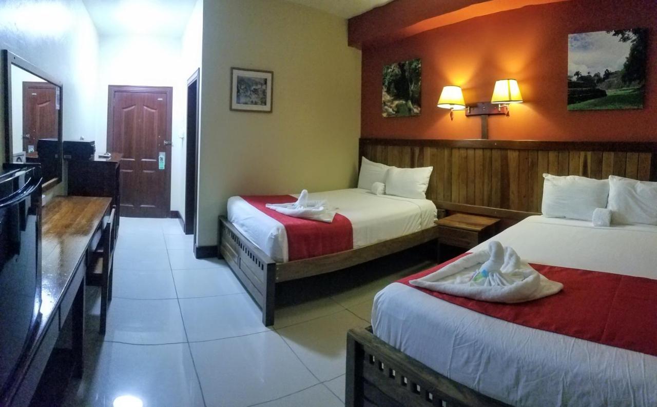 Caye Caulker Plaza Hotel Esterno foto