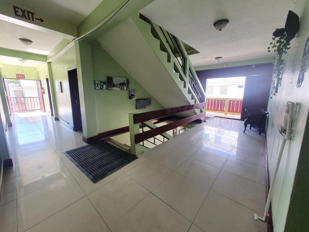 Caye Caulker Plaza Hotel Esterno foto