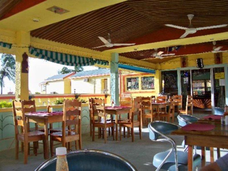 Caye Caulker Plaza Hotel Esterno foto